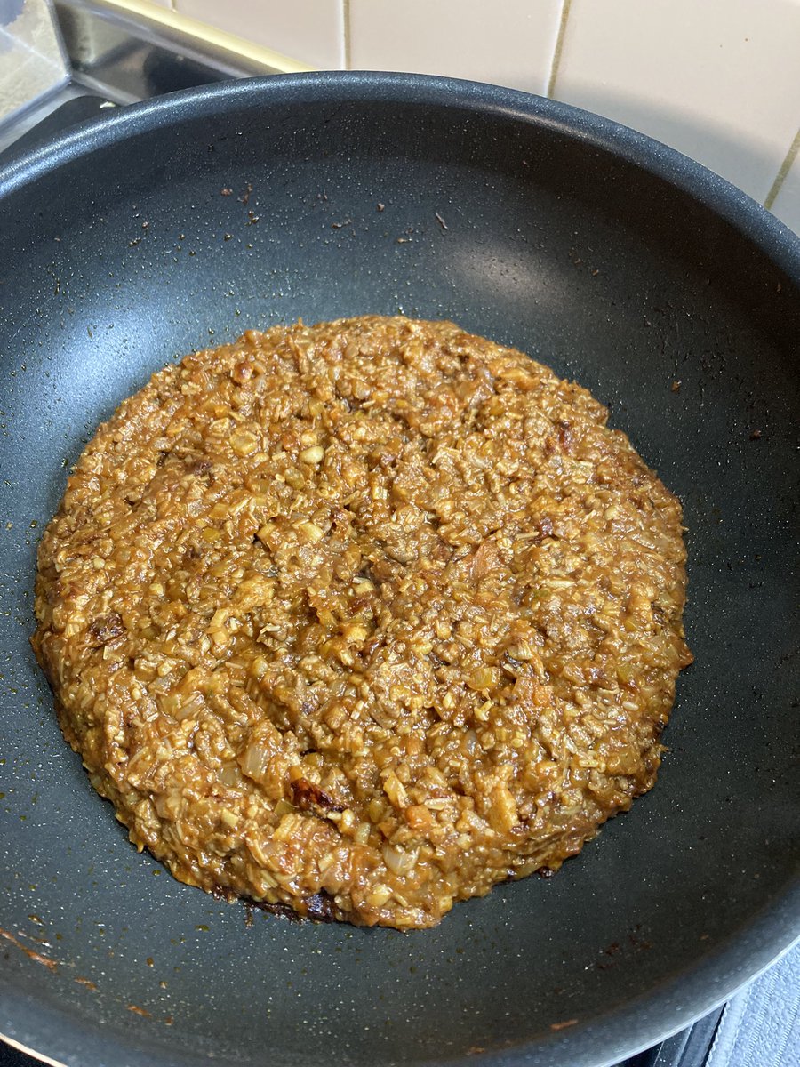 あおき tweet media