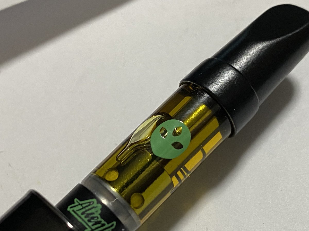 Oasis Green🛸 tweet media