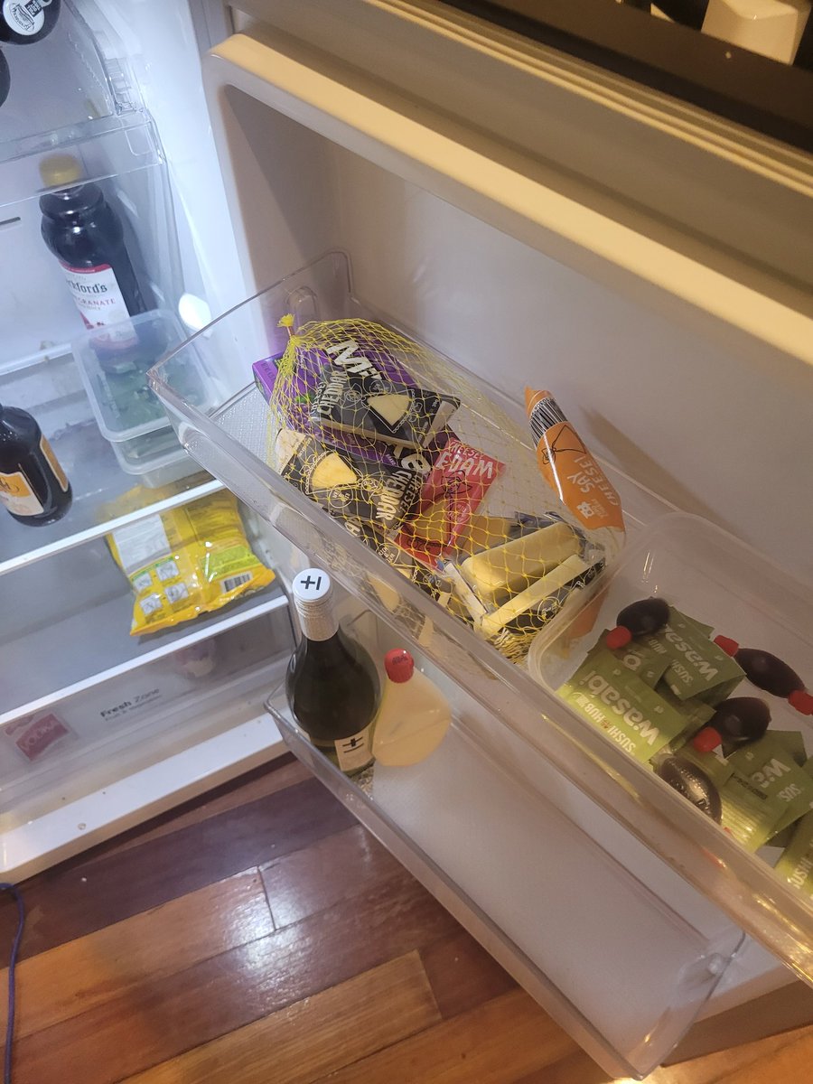 🦋🎭 Kronklab cunny VTUBER tweet media