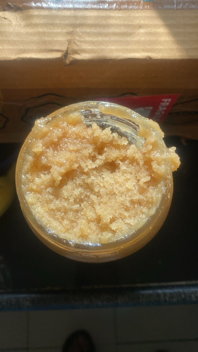 Jo__Tee's tweet photo. So this is what i get! I ordered multi floral "honey" from @cred app and what do i get? Pure sugar! This was for my 3 year old daughter. Parents plz be alarmed. https://t.co/comPI82YM1