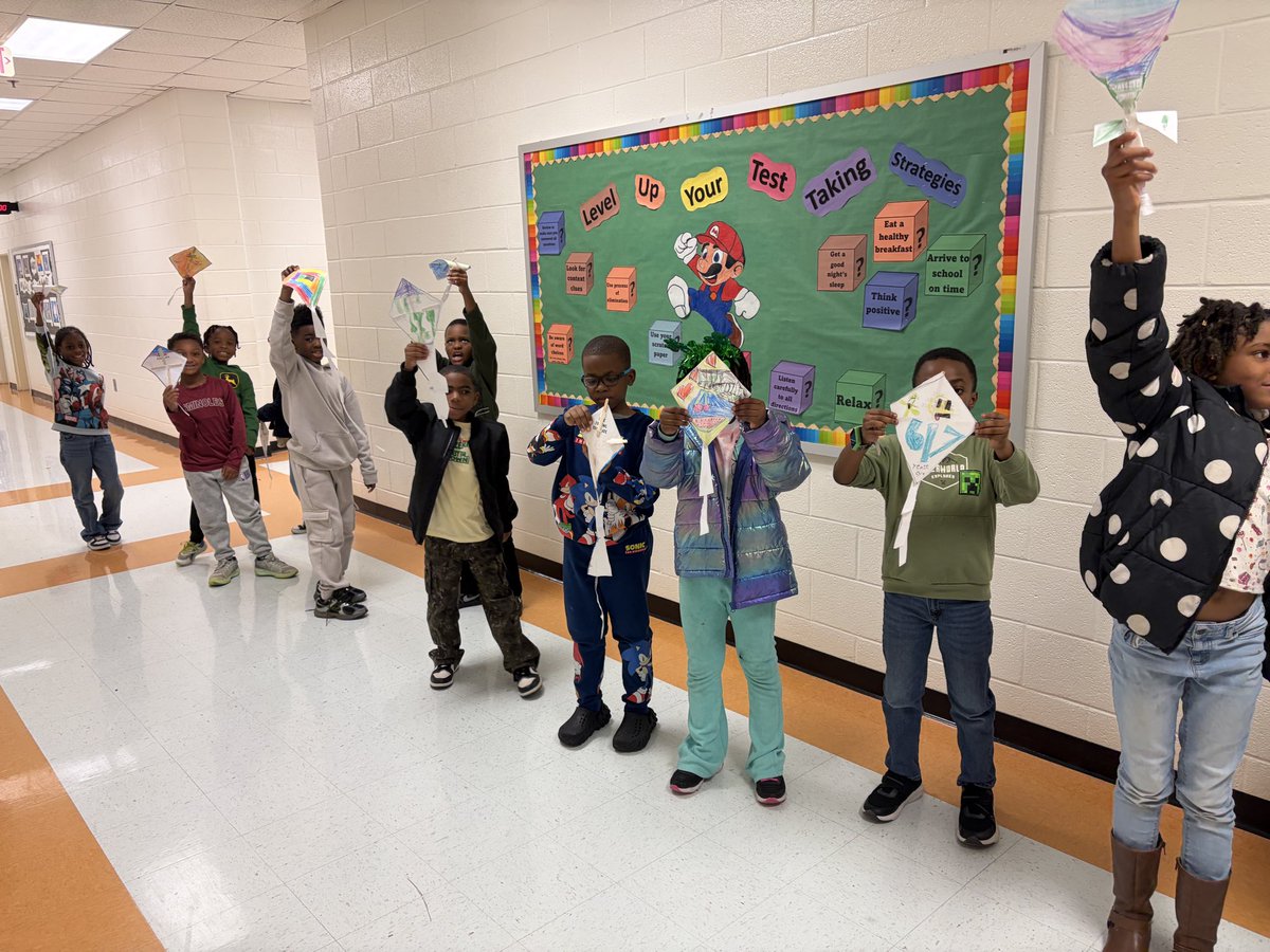 cristine tweet media