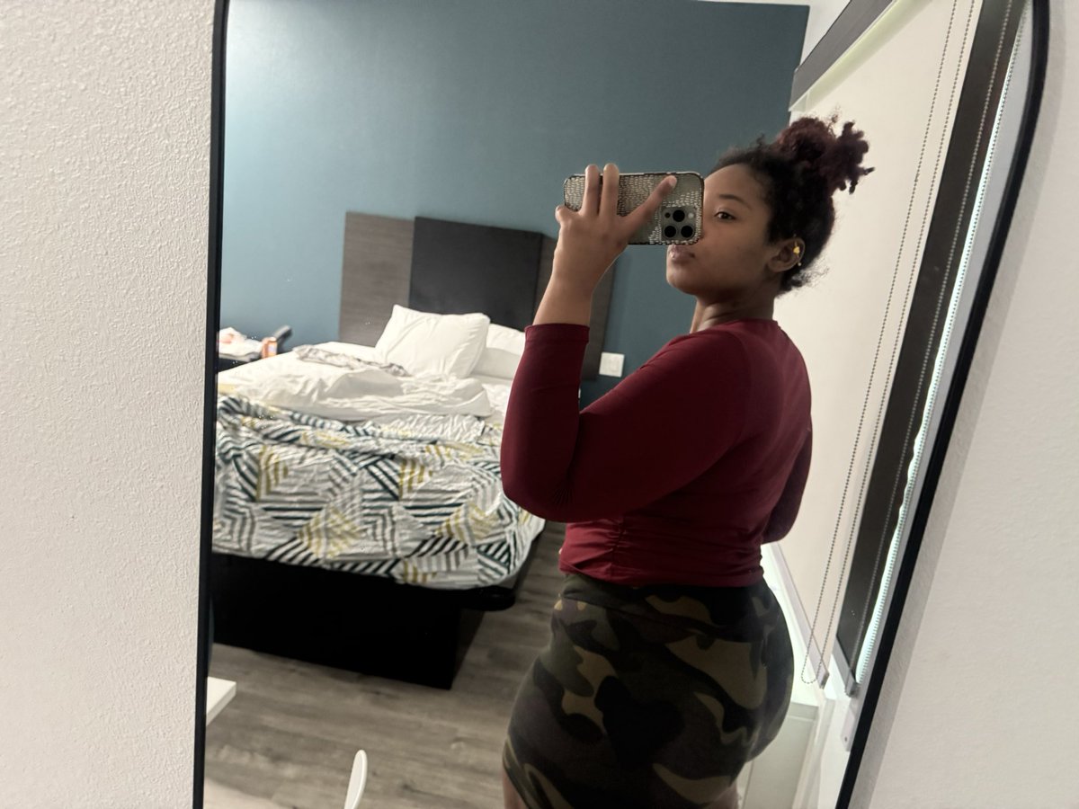 Caliithetaurus's tweet photo. Gone tomorrow Houston💋💋 https://t.co/SFIO3MT5U4
