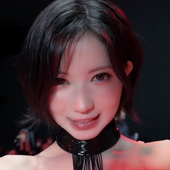 selfolssi ♤ tweet media