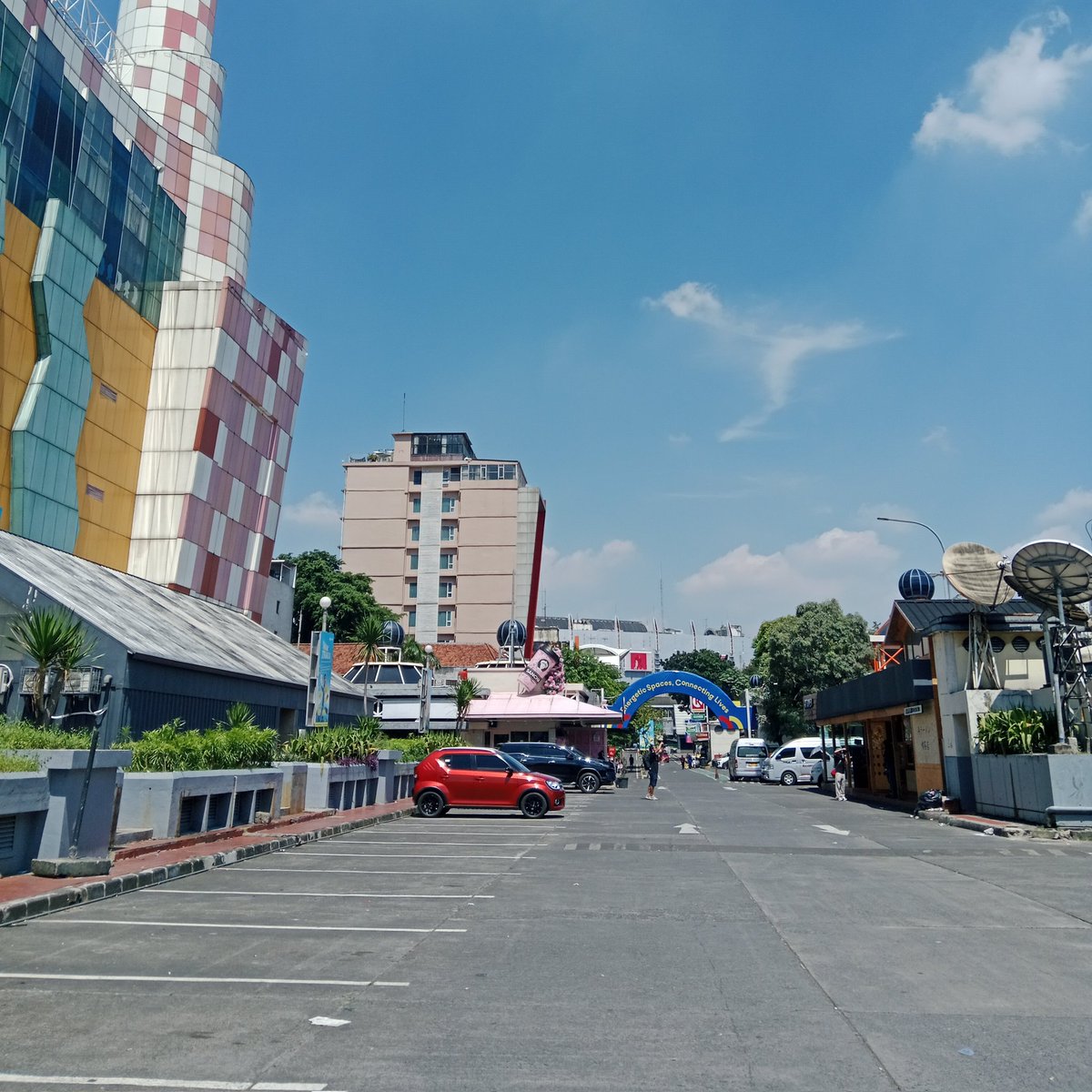 باستي tweet media