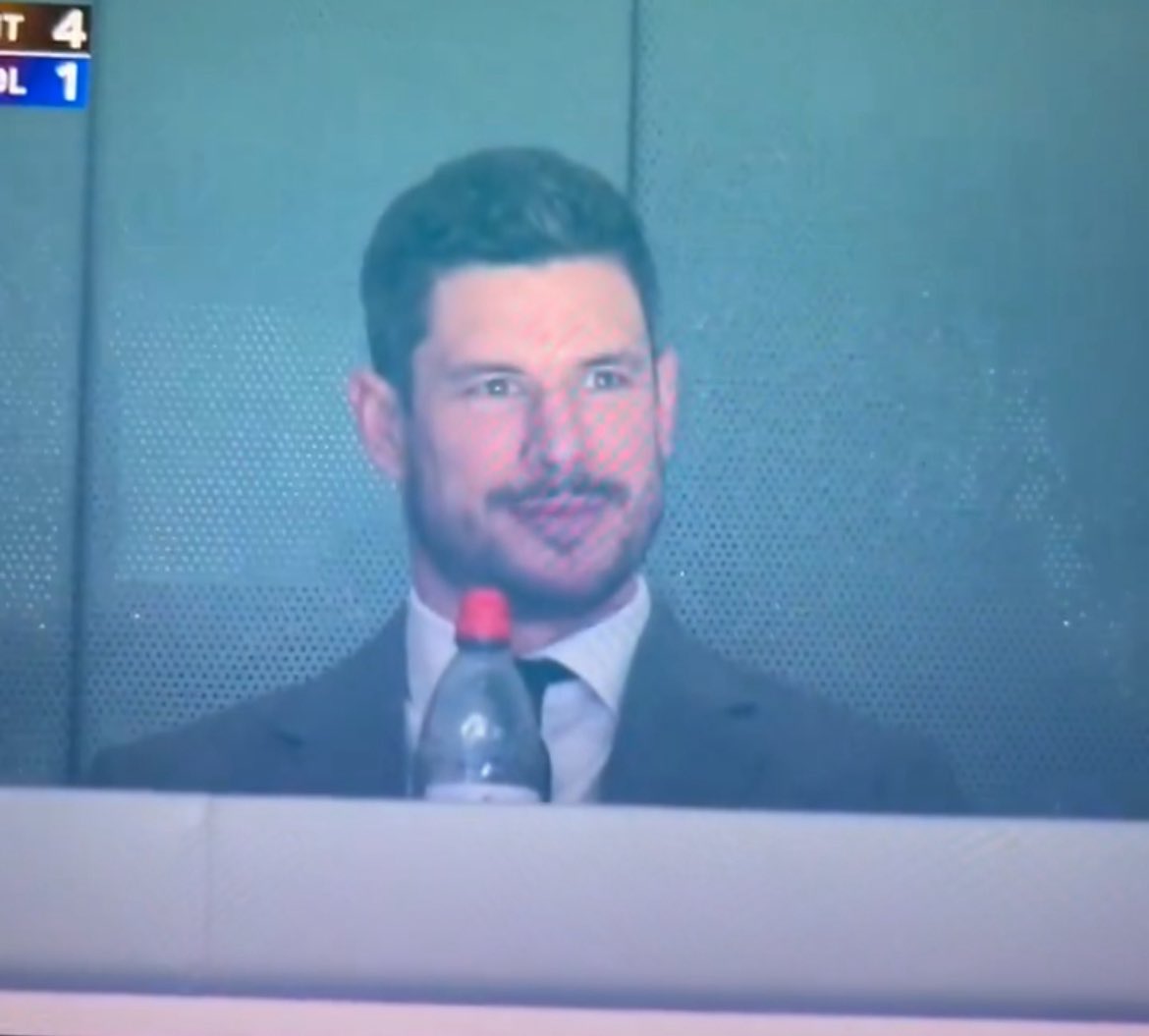 🏒SweetRiddle🐀 tweet media