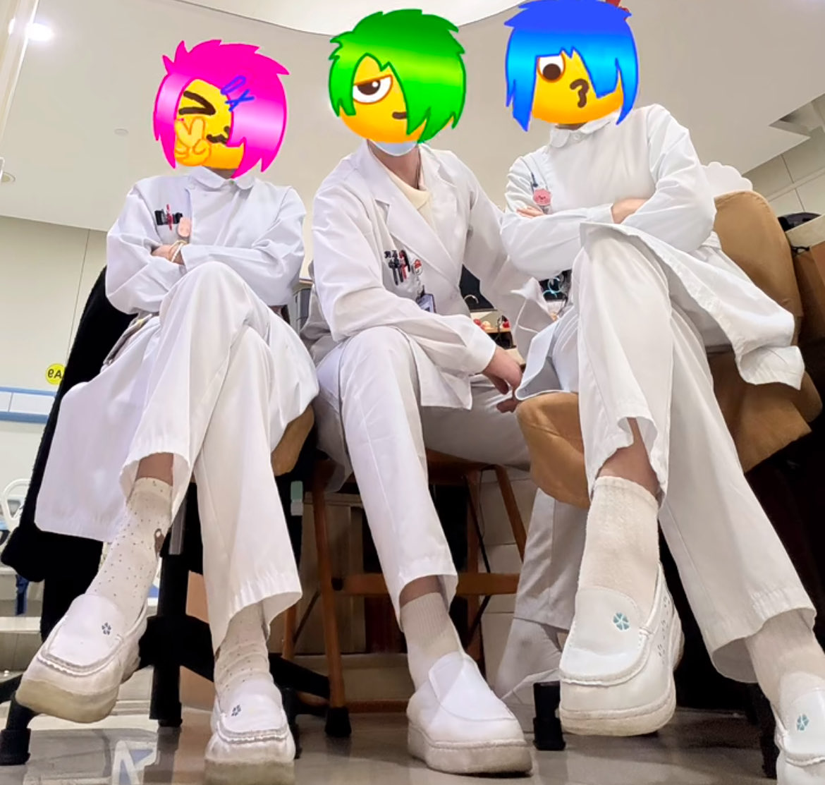 efem_mi's tweet photo. 青岛有喜欢护士的吗 介绍给你 https://t.co/AkmLGsNNn8