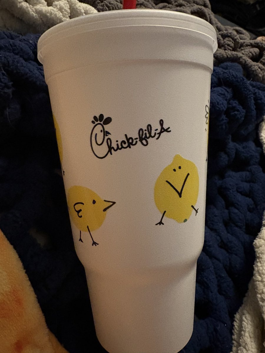 ℍ𝕖𝕟𝕟𝕪 𝕎𝕚𝕟𝕜𝕝𝕖𝕣 tweet media