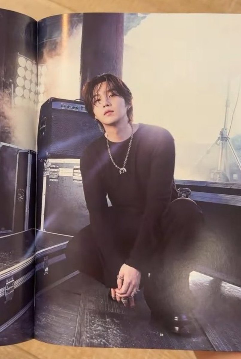 dognextdoor7's tweet photo. 아니 슈가 씨발 됐잖아 이거 좆돼잖아지금 https://t.co/61AVazRIQ2