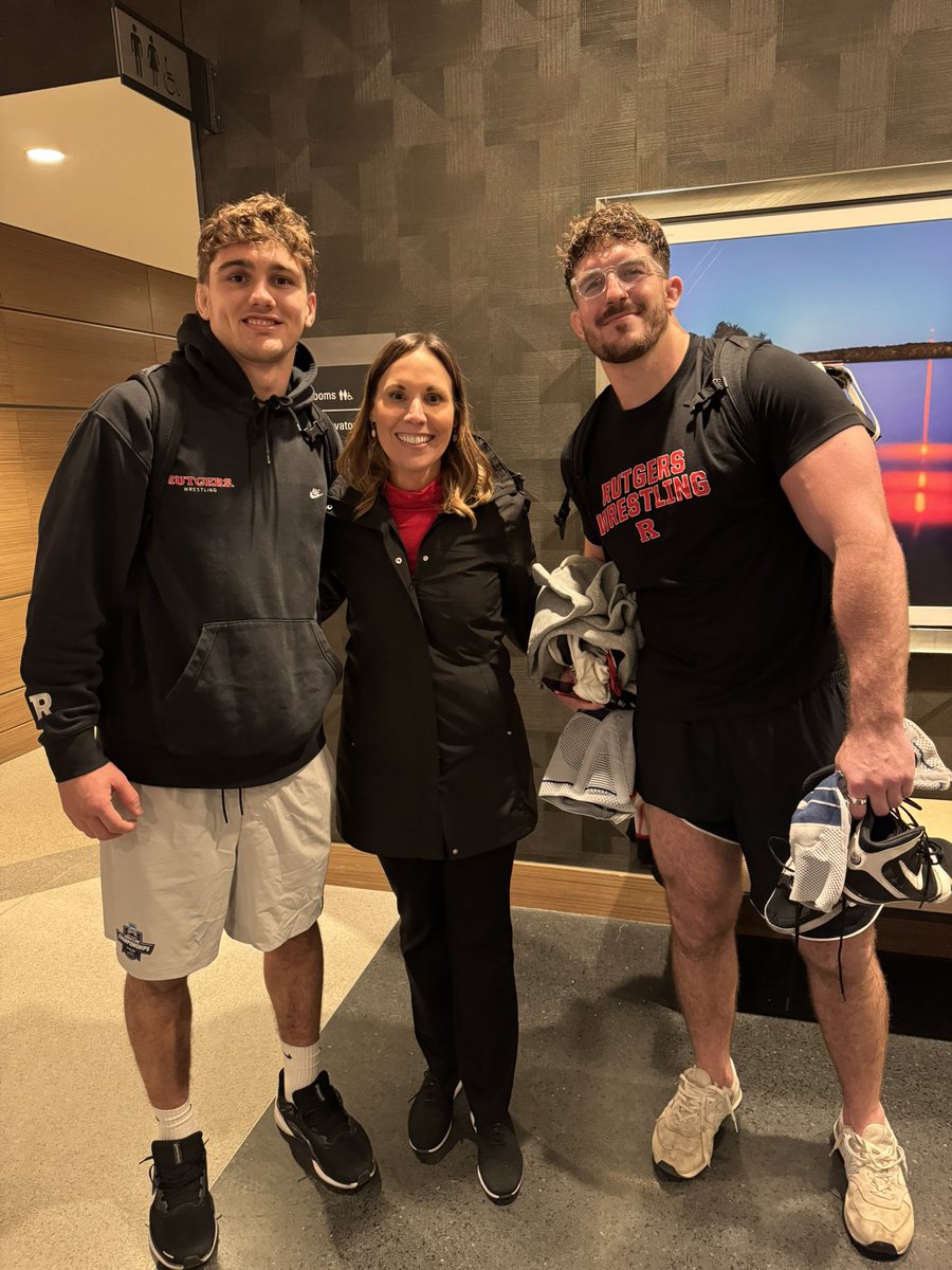 Keli Zinn tweet media