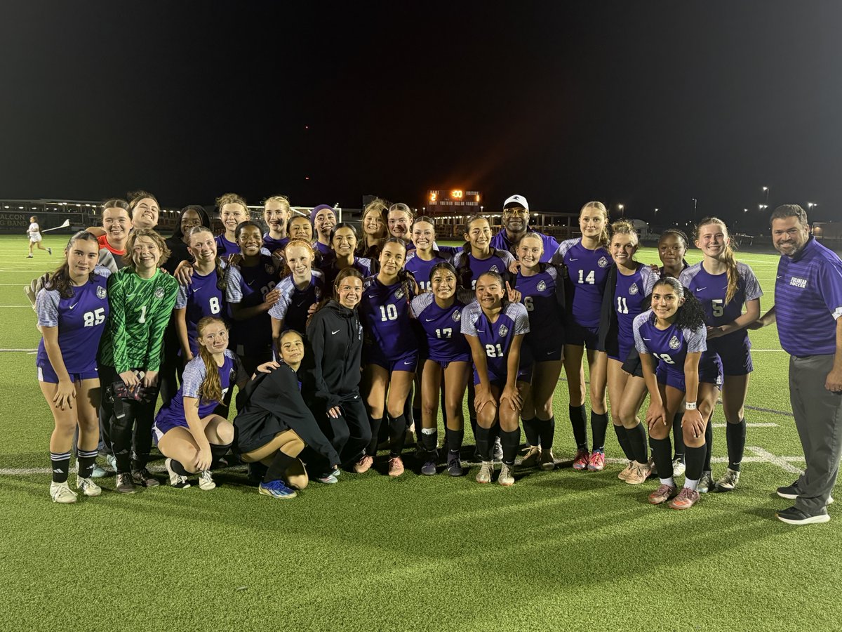 CFHS_Girls_Soccer tweet media