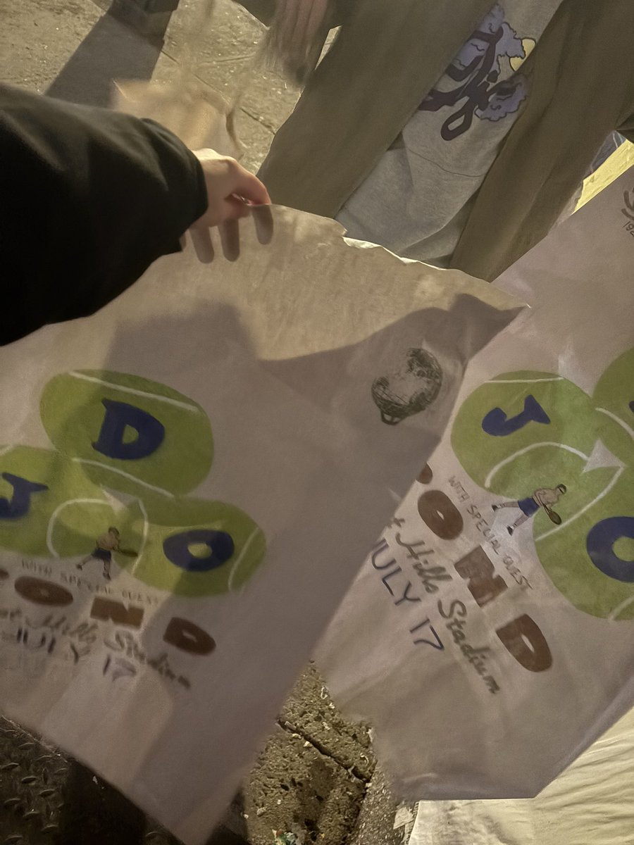 em ⭑.ᐟ 🎱 tweet media