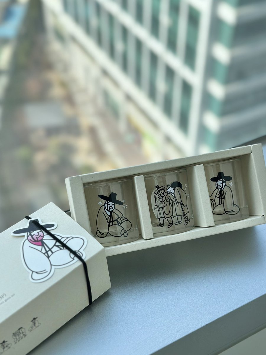 20220202's tweet photo. 선물받았더 https://t.co/5BulHoxdlc