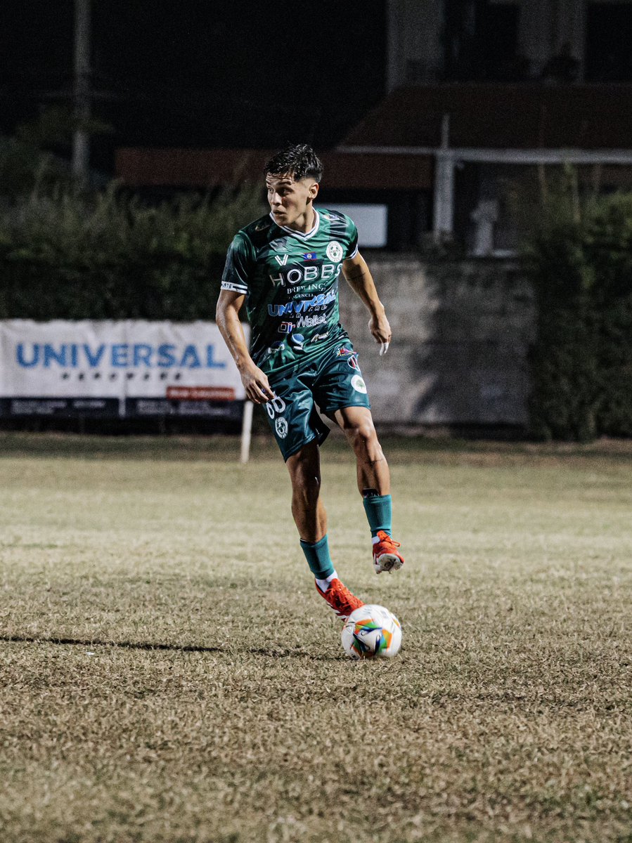 Maxi Santa Cruz ⚽ tweet media