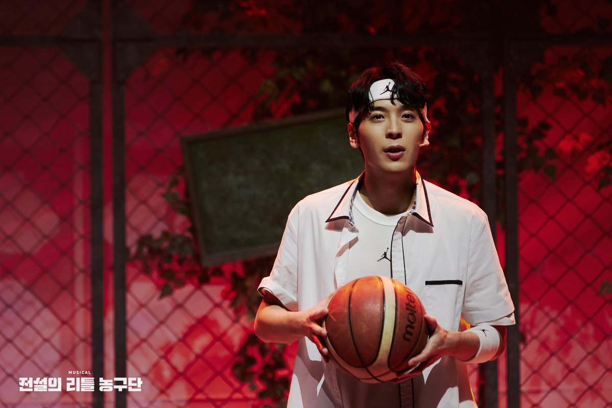 imculture tweet media