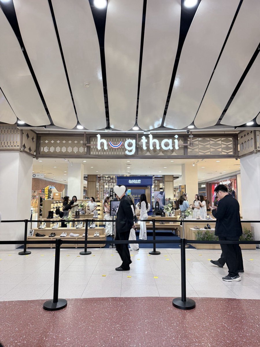 Viewinglove tweet media