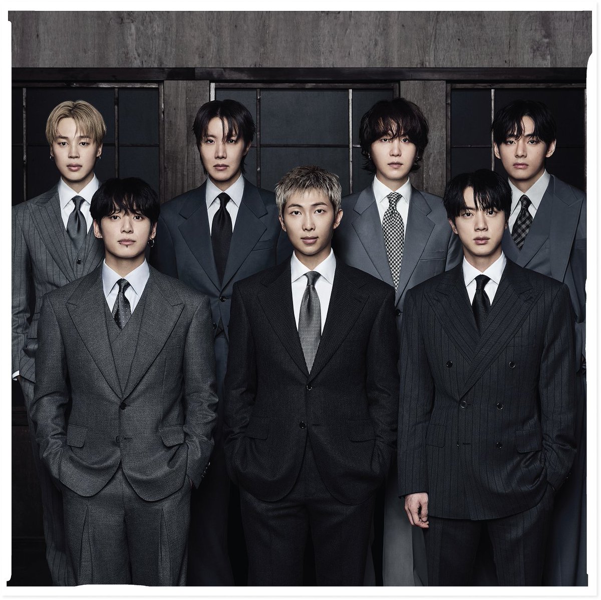 BTS Charts & Translations tweet media