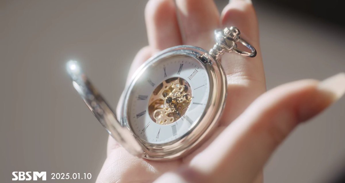 ยัยน้อง tweet media