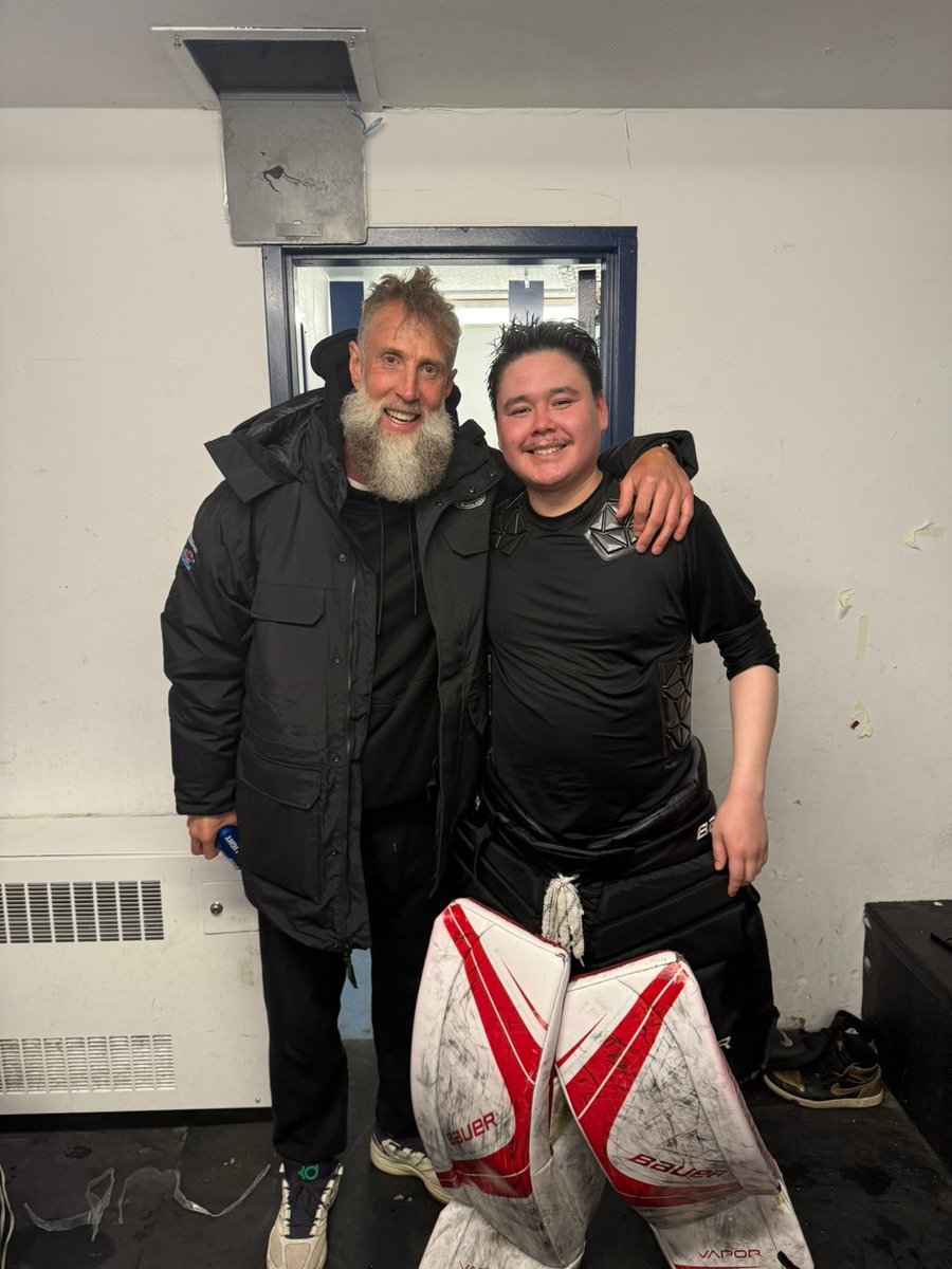 Hannah Uniuqsaraq❄️ tweet media