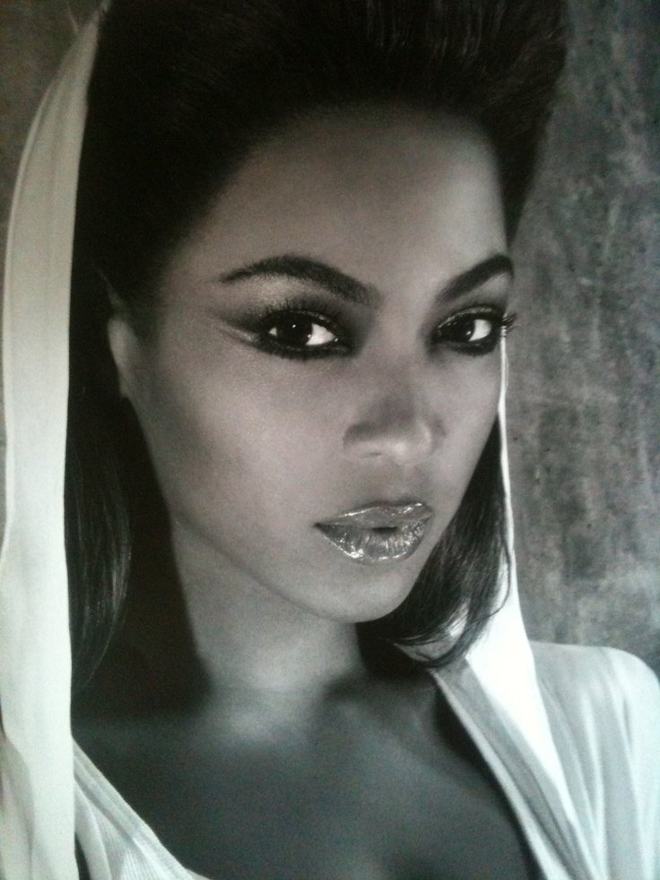 beyoncé hourly 🍨𐚁ིྀ🍨 (@beyoncesbride) on Twitter photo 