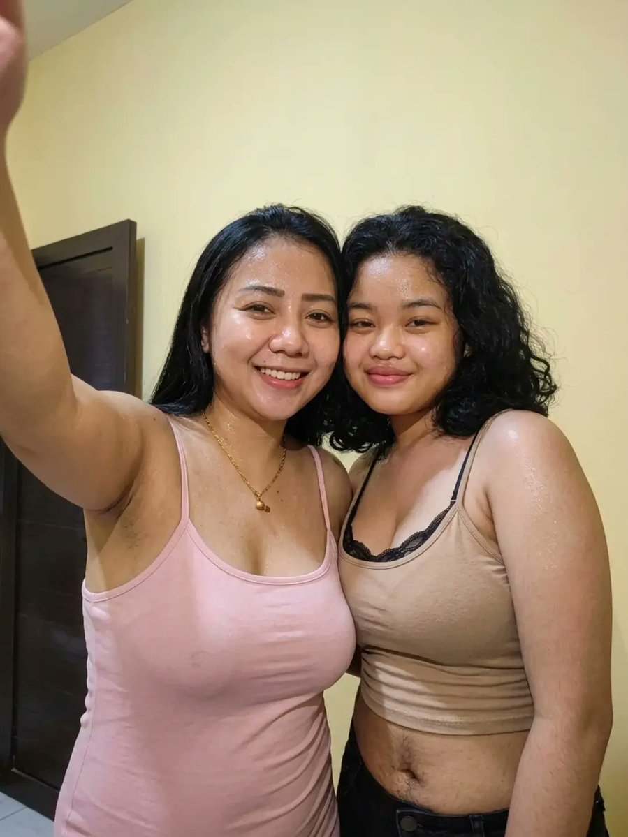 Suka Ketiak K-nya Tiga tweet media