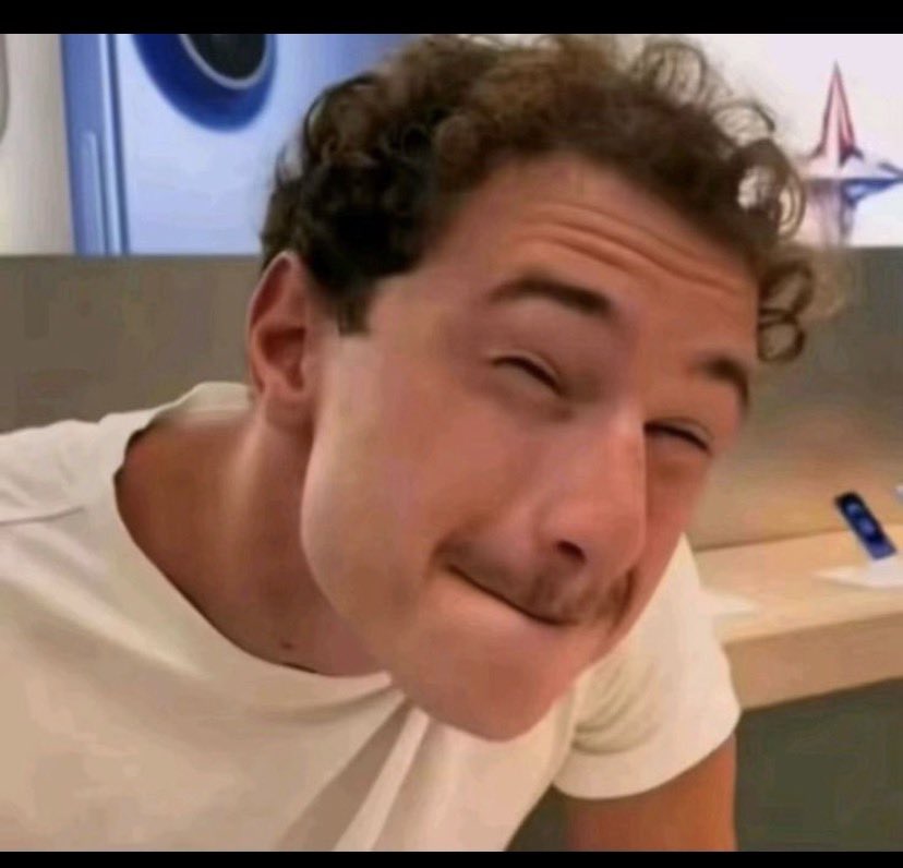 Bomz Bomz 🐐 tweet media