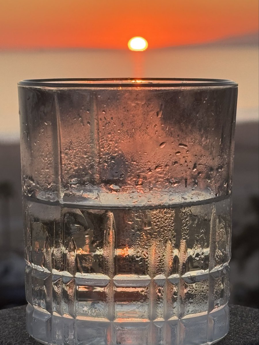 Tom Hall ☘️ tweet media