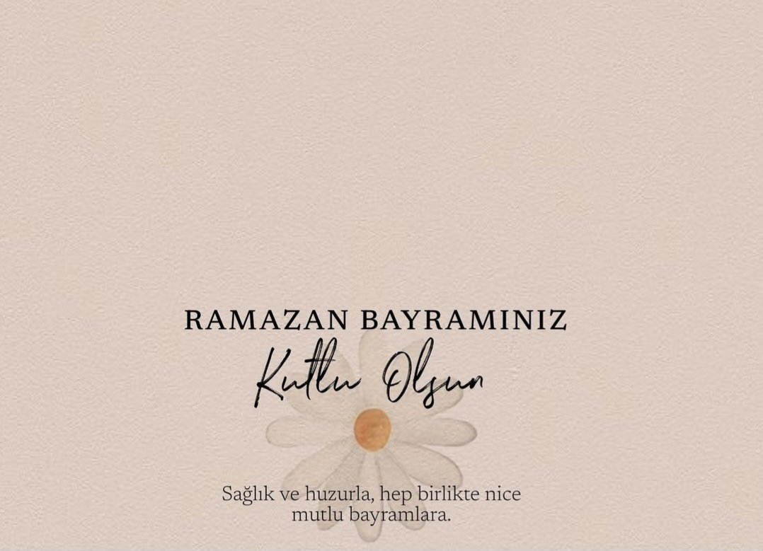 "Küskünlerin barıştığı, sevenlerin bir araya geldiği, rahmet ve şefkat dolu günlerin en değerlilerinden olan Ramazan Bayramınız kutlu olsun..."🍬🙏😊
#RamazanBayramı
