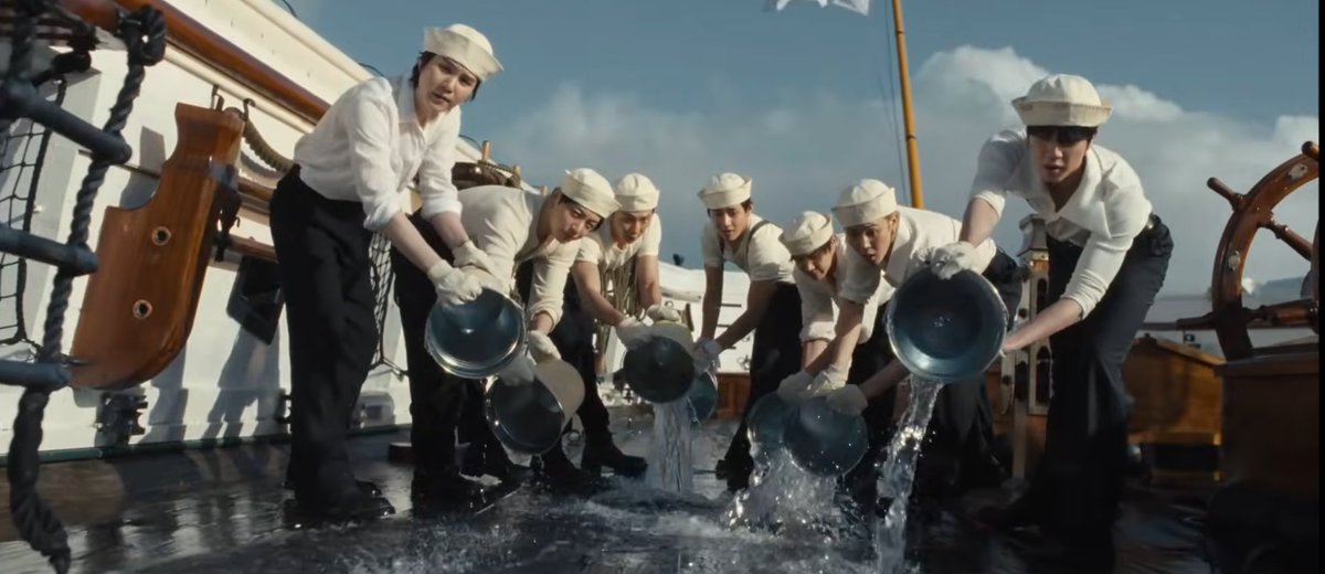 rose⁷ is seeing bts tweet media