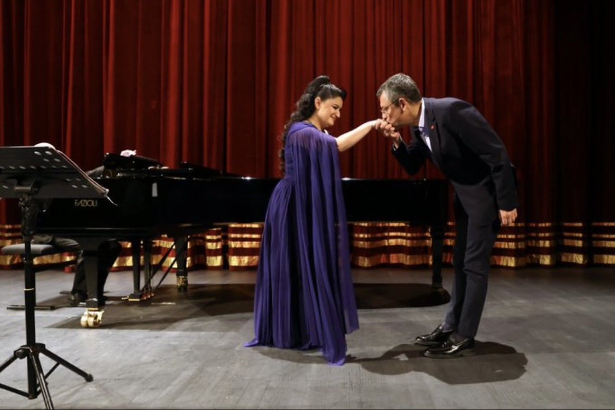 ALPER TUNGA tweet media