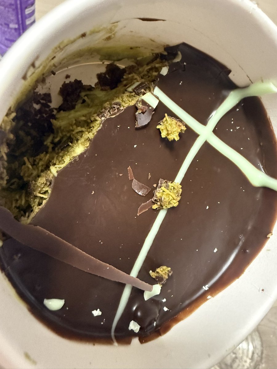 롱충이 tweet media