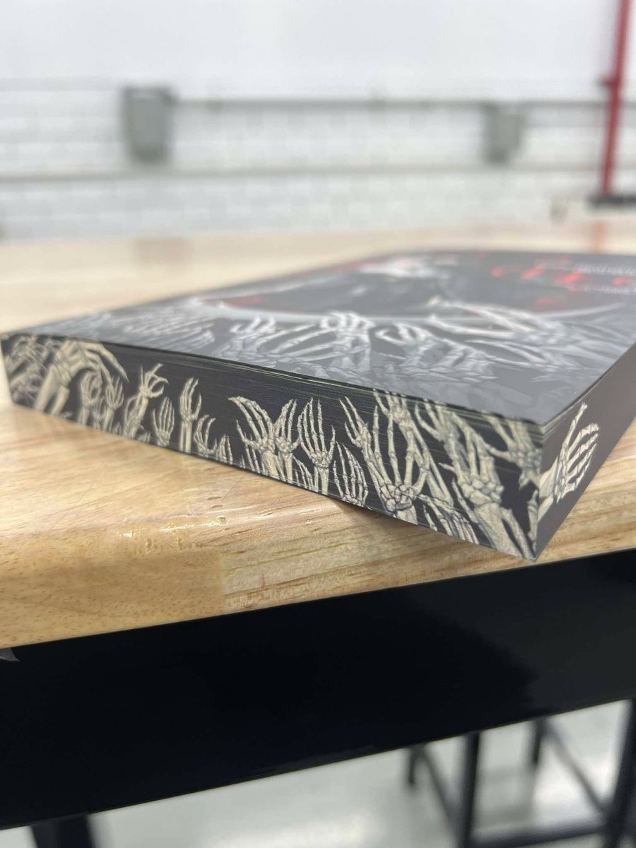 assistant P. 🐟 tweet media