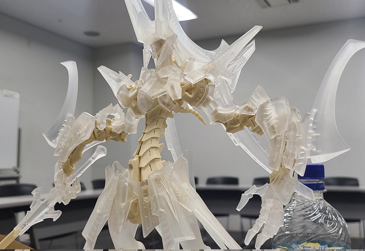 ジューイチ tweet media