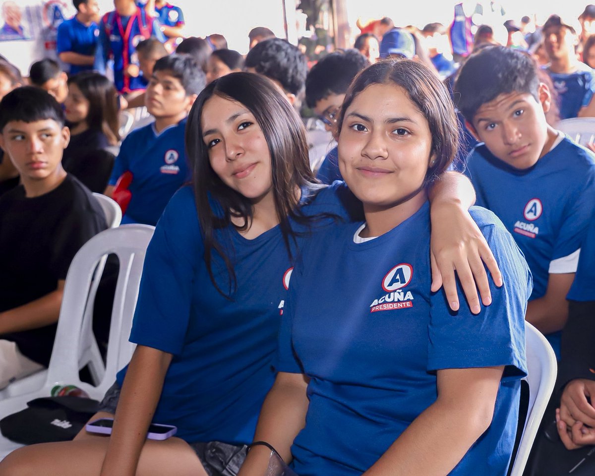 César Acuña Peralta tweet media