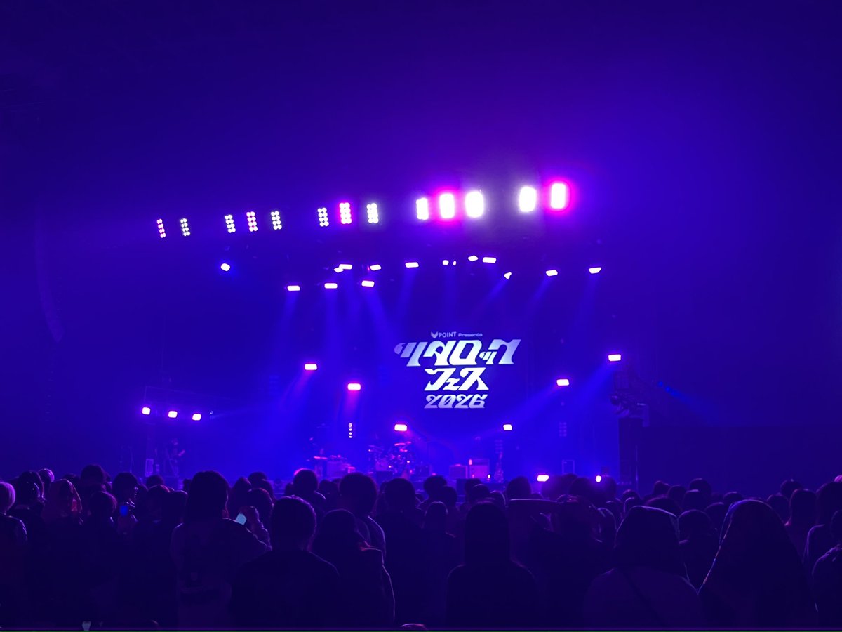 markn_21's tweet photo. 最初はクリープハイプから
最近大型フェスにあんまり来てなかったこともあって久しぶりに見る気がする（ https://t.co/i3RWGqeO1Z
