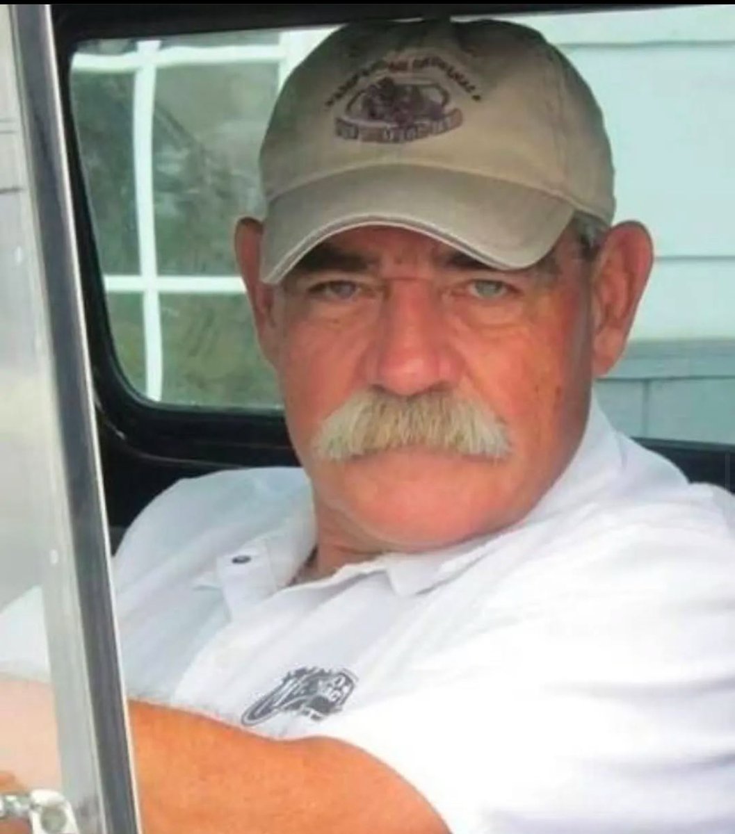 Real Men tweet media