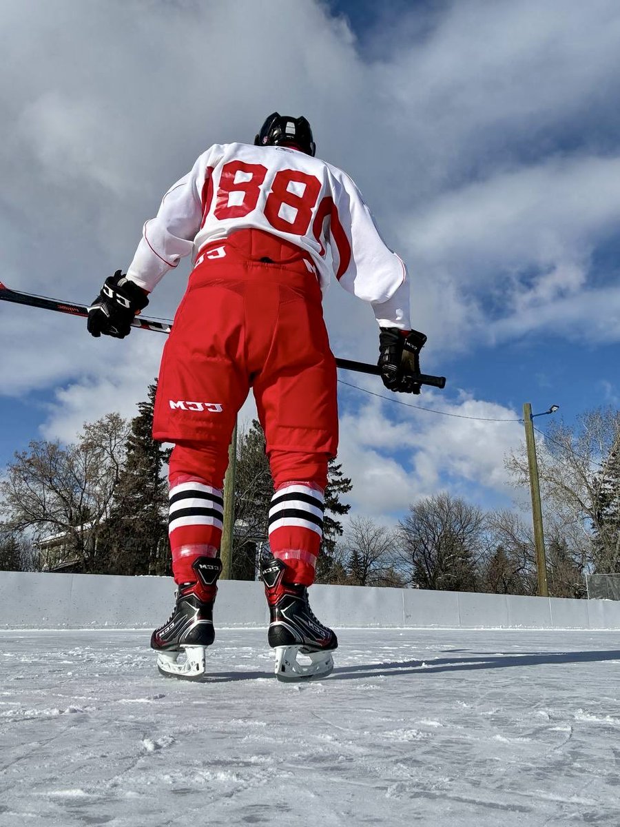 GEAREDJOCK tweet media