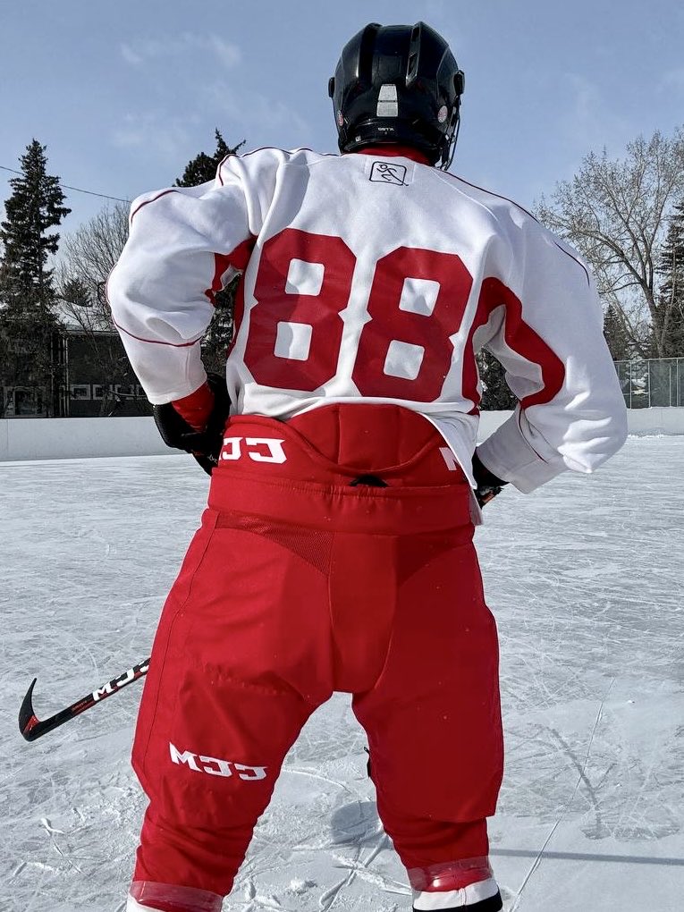 GEAREDJOCK tweet media