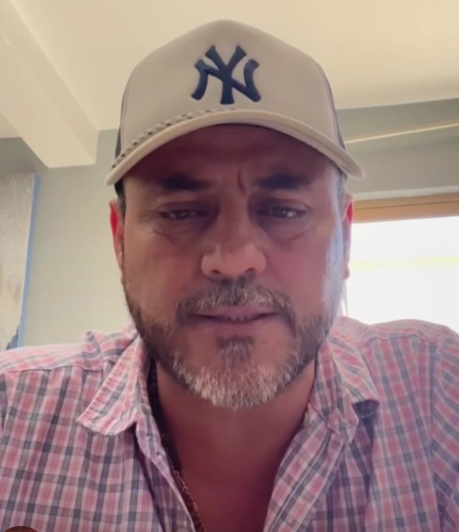 Muy enojado está el líder de pescadores ribereños del litoral noroeste de México,  Aureliano Aldama Rivera, expresidente de la <a href="/ConacoopMex/">Somos la orgnizaciòn social mas representativa</a>, por la supuesta incorporación de más barcos a la flota sardinera.
facebook.com/share/v/1CzqJd…