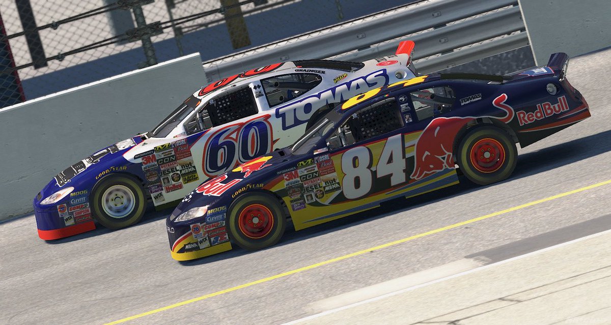 maddie 😀👍 tweet media