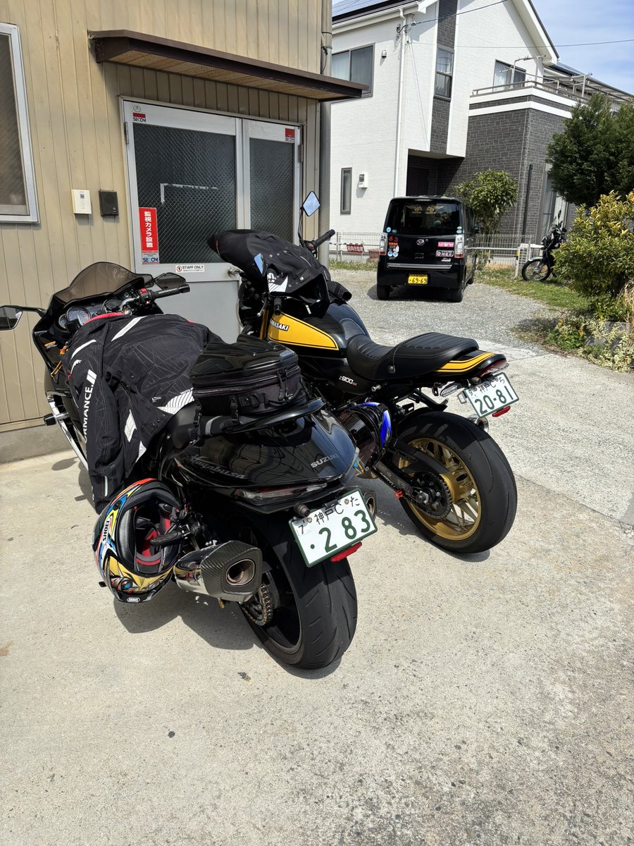 AYAKO@GSX1300R tweet media