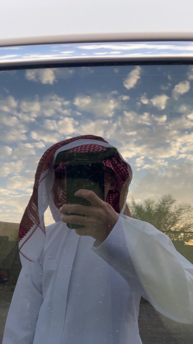 بندر tweet media