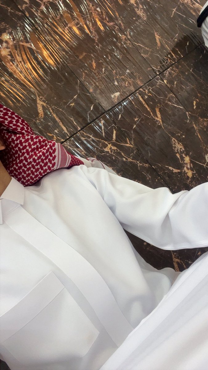 بندر tweet media