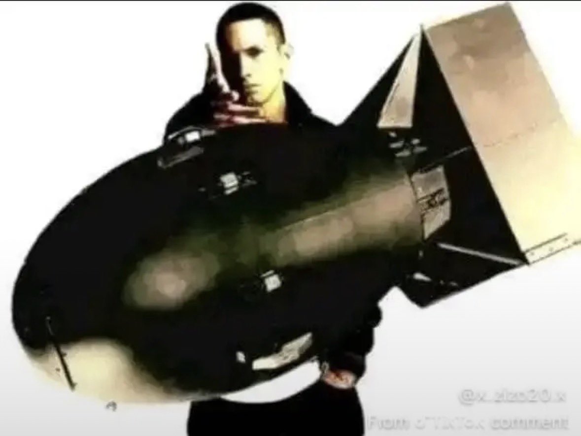 👊😠 tweet media