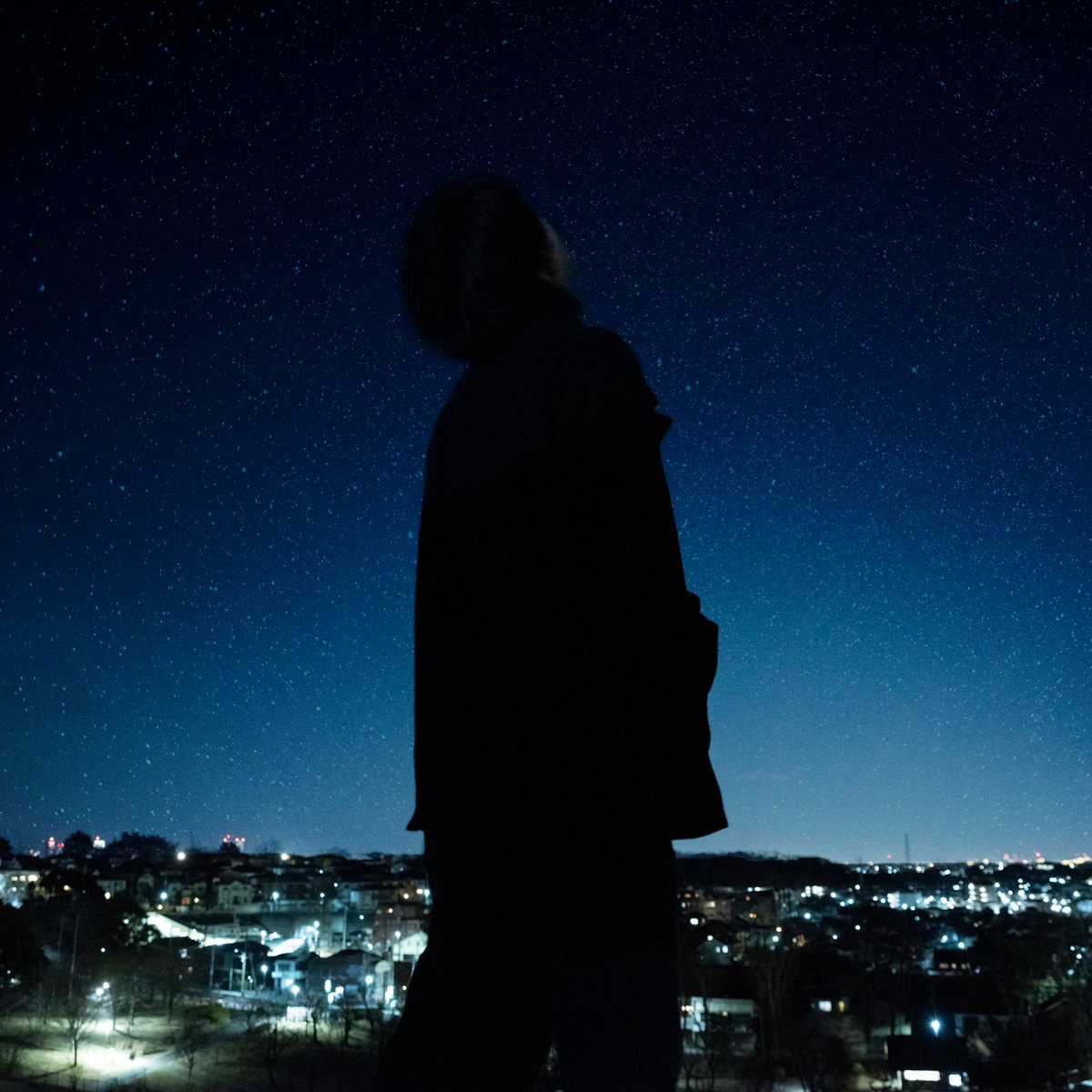 【 3日後リリース 】

3ヶ月連続リリース第3弾
「捧ぐ」

3/25(水)0:00 配信開始
lnk.to/Cloudy_Sasagu