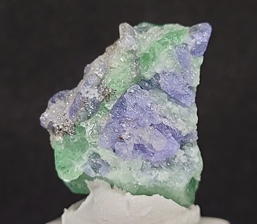 みどり tweet media