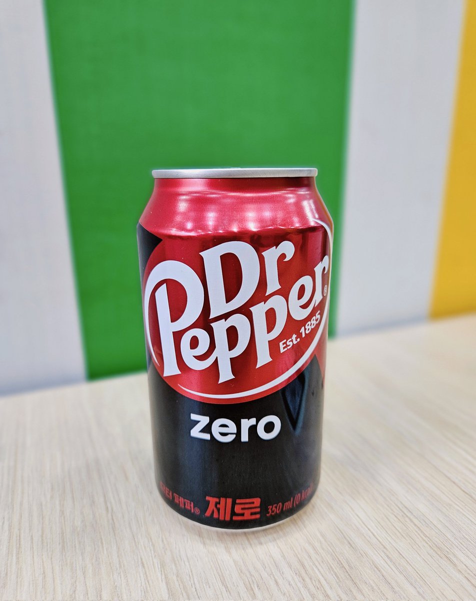 로즈빗🌹🐇 🔜 FurstClass tweet media