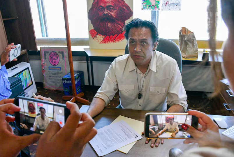 Político MX tweet media