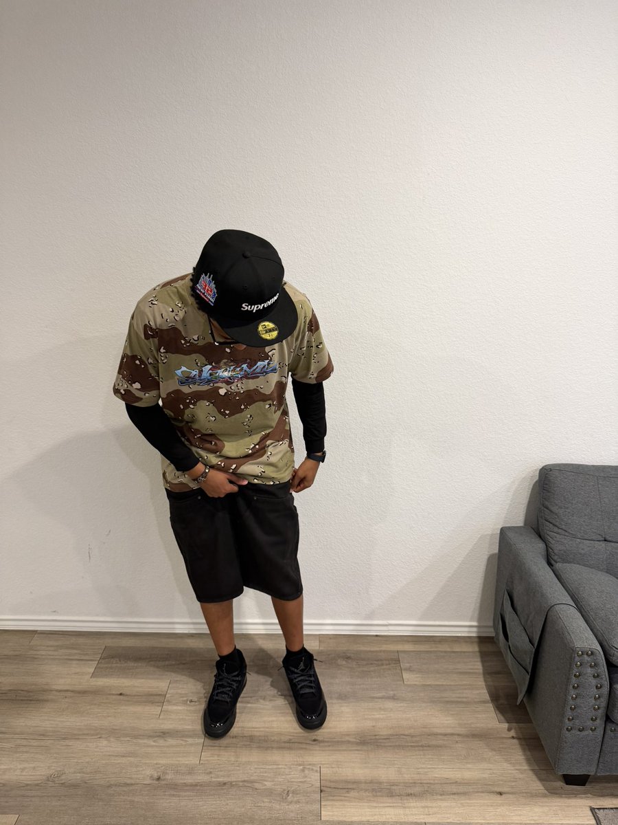 LiqueLon's tweet photo. Niggas love to see you fucked up hate when you go get some money 💰 https://t.co/U5GMubxEIb