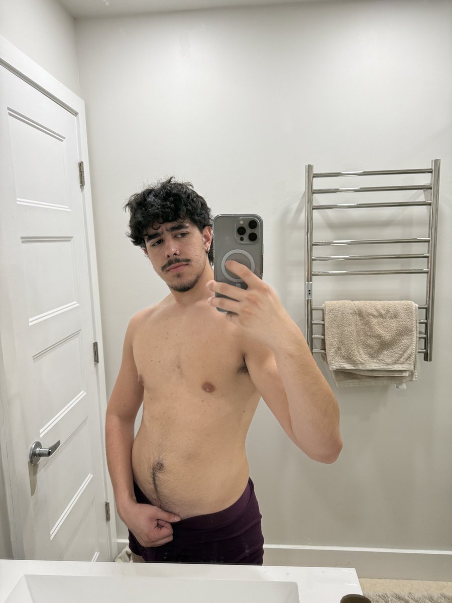 vinny 🦊 tweet media