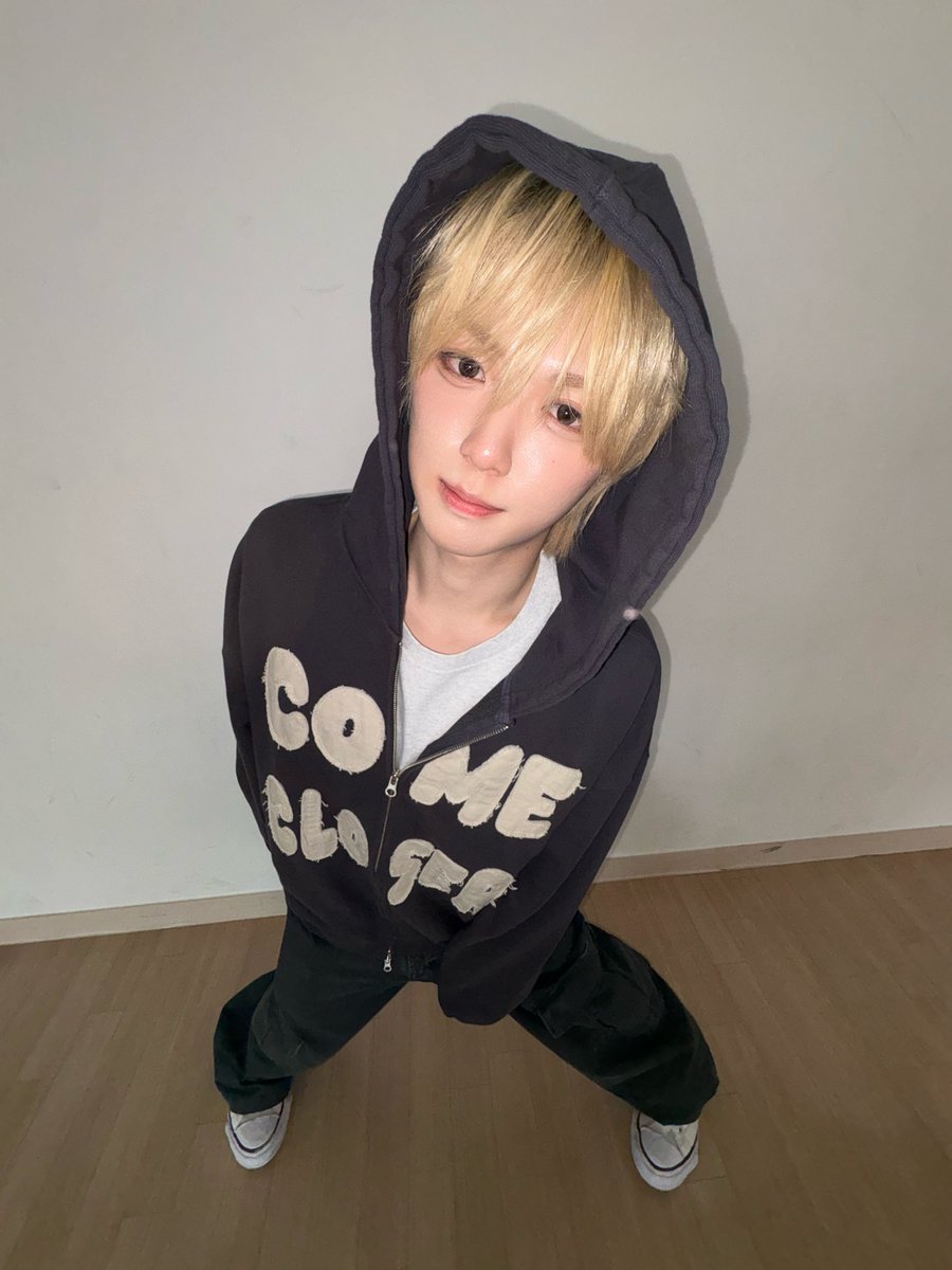 idntt_cosmo's tweet photo. 보고싶어요 🫤

#idntt #아이덴티티 #アイデンティティ
#yesweare #김성준 #kimseongjun https://t.co/jsiVp7wAhJ